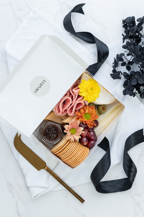Classic Cheese & Charcuterie Graze Box - Medium