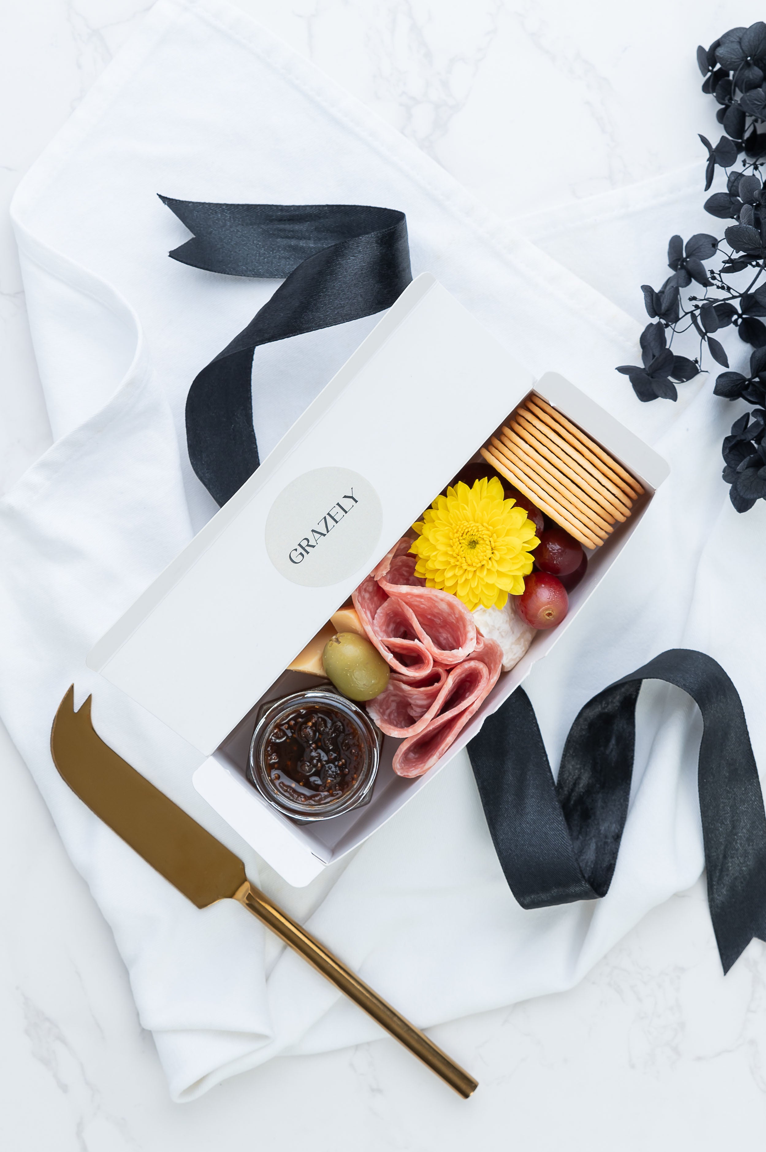 Classic Cheese & Charcuterie Graze Box - Small